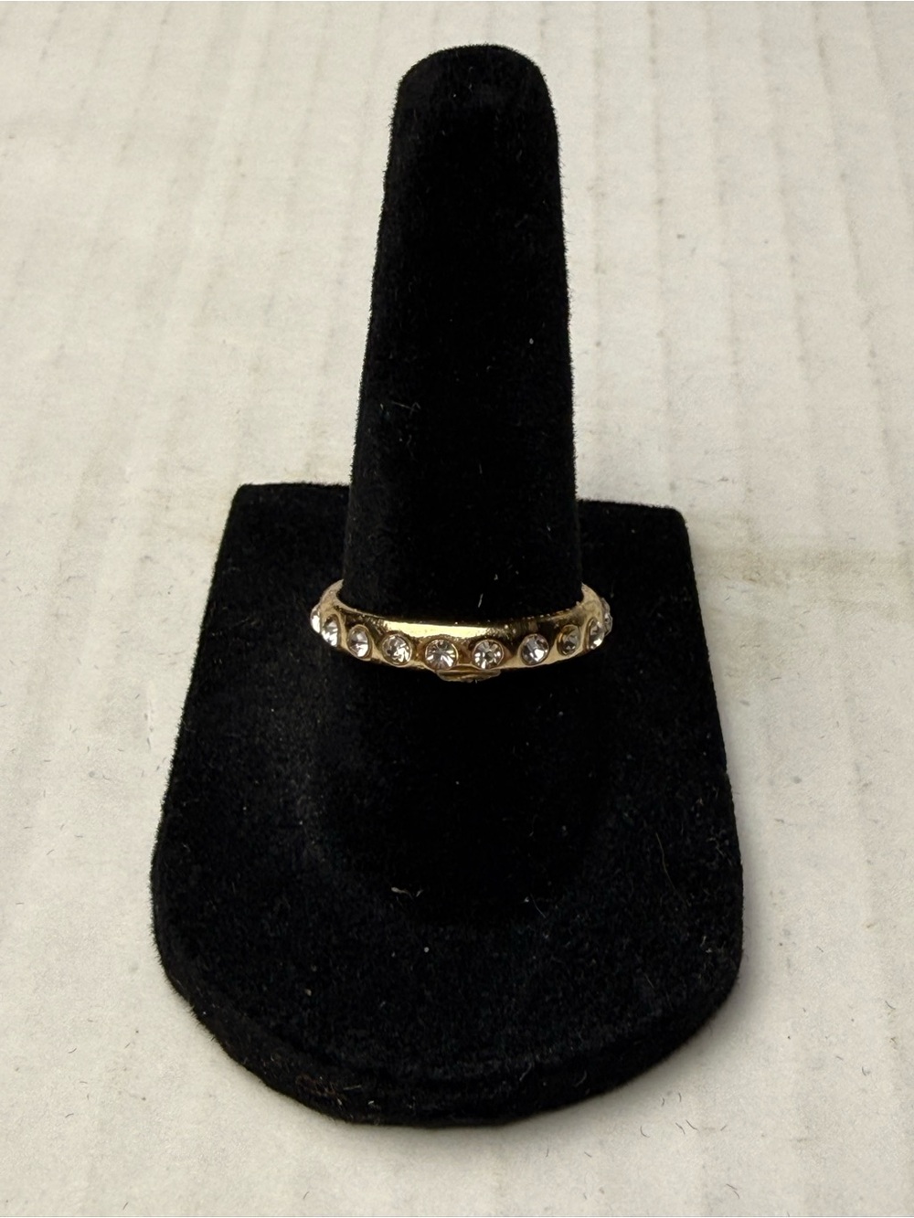 Yellow Gold tone Cubic Zirconia Band Ring with Round White Stones Size 8?